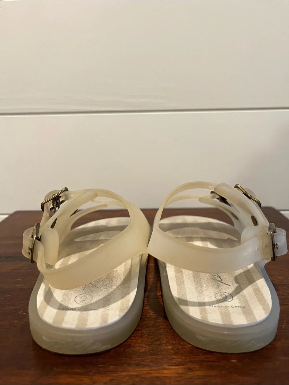 Pehr Kids Splash Sandal Translucent Clear Double Buckle - Size 9